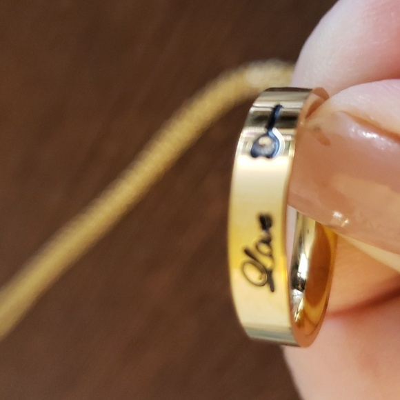 MJartoria Matching Necklaces, His & Hers Engraved Rhinestone Rings Set - Picture 7 of 13